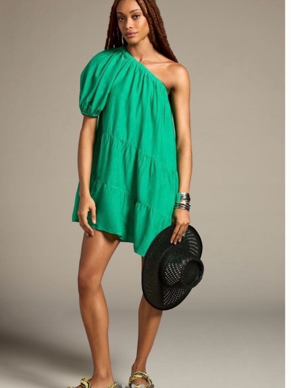 Anthropologie Velvet by Graham & Spencer NWT!! Size Small One Shoulder